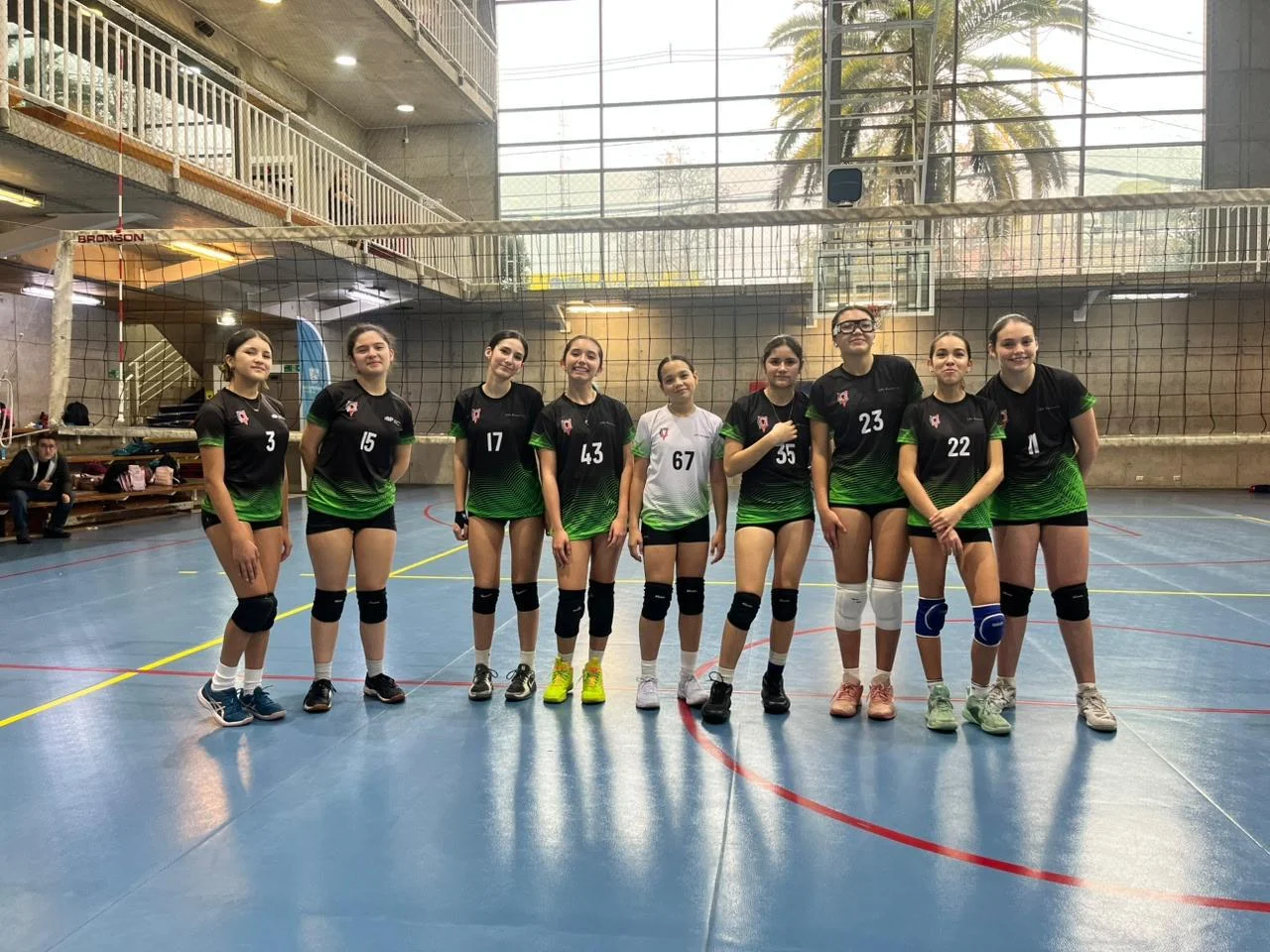 Equipo de Vóleibol Sub-14 obtiene el segundo lugar comunal en los Juegos Deportivos Escolares