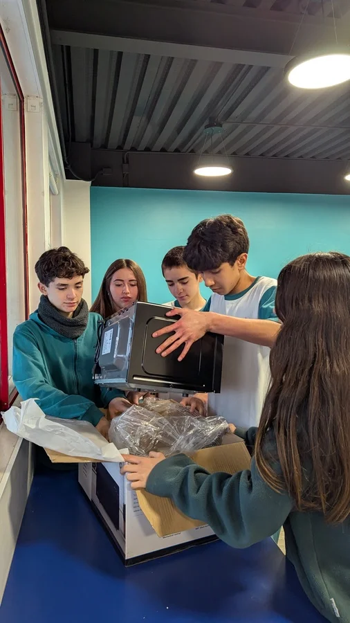 Centro de Estudiantes de Middle School impulsa iniciativas para el bienestar de nuestra comunidad