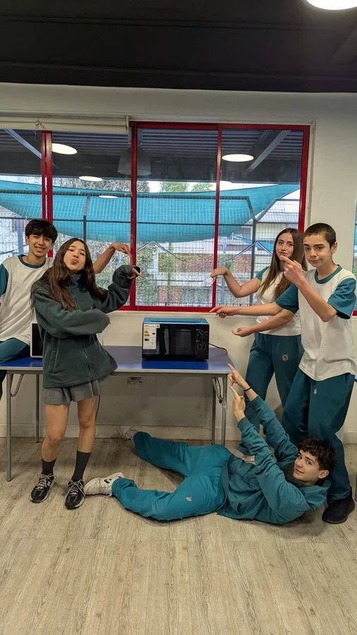 Centro de Estudiantes de Middle School impulsa iniciativas para el bienestar de nuestra comunidad