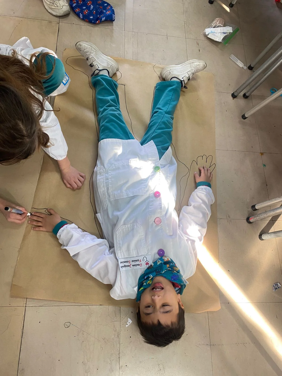 Entry Point - 2° Básico: Superhumans in Action!