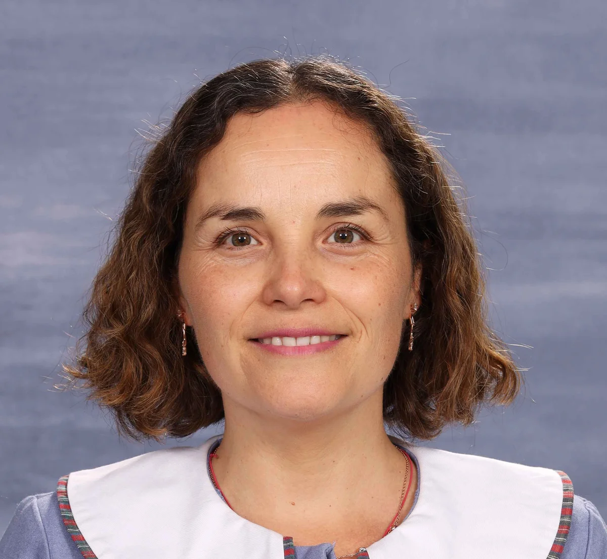 Hazel   González  