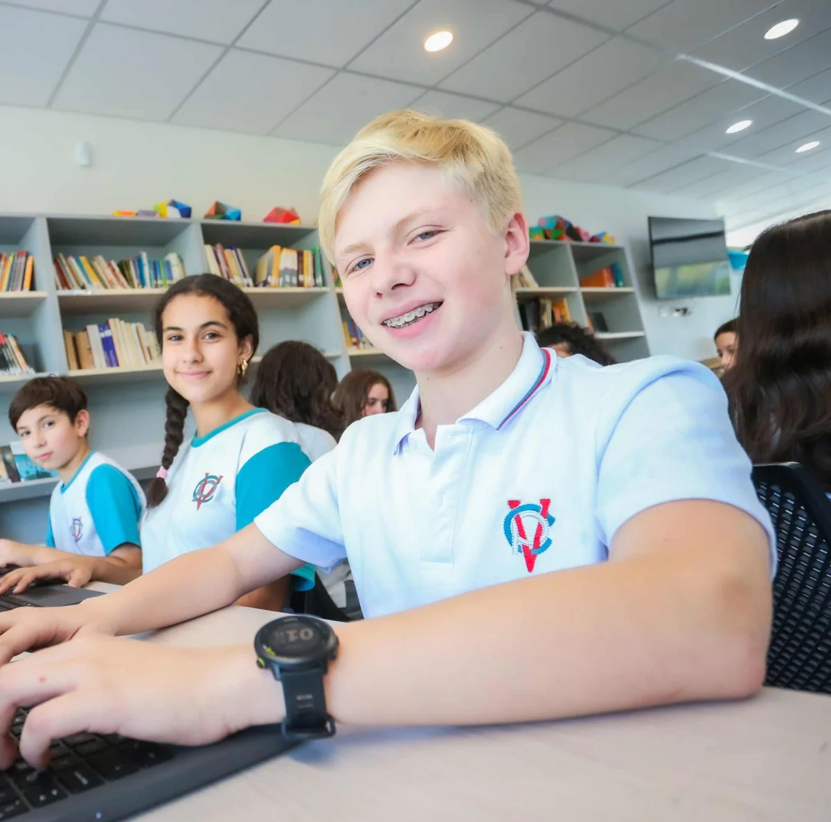 Parte de un grupo educativo global que prioriza el aprendizaje