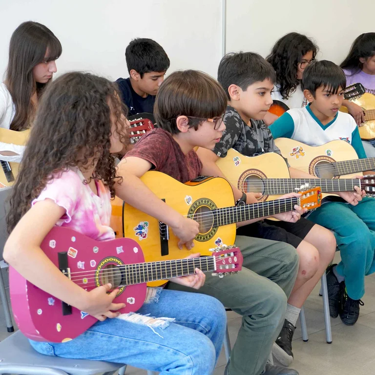 Ukelele Guitar